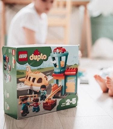 Jakie klocki LEGO dla dziecka? Dlaczego warto układać klocki?