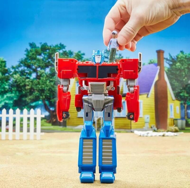 Hasbro Transformers Optimus Prime EarthSpark Spin Changer Robby Malto F7663