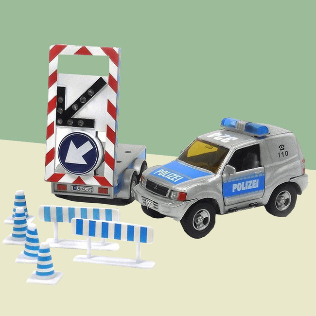 HIPO Interaktywna Policja Pojazd z Przyczepą i Znakami