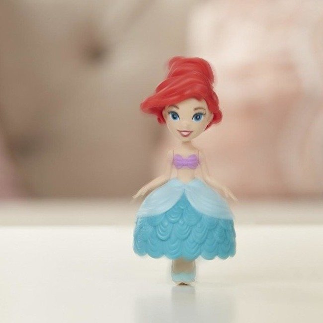Hasbro Disney Księżniczki Tańcząca Figurka Lalka Arielka
