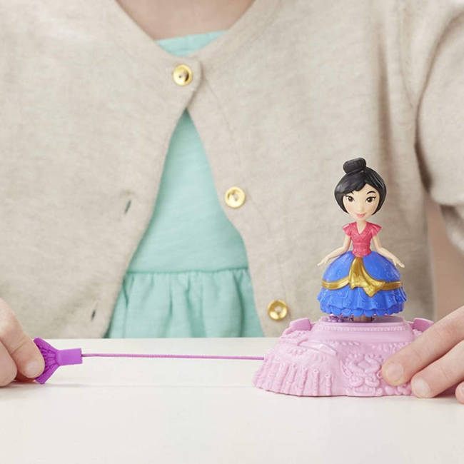 Hasbro Disney Księżniczki Tańcząca Figurka Lalka Mulan