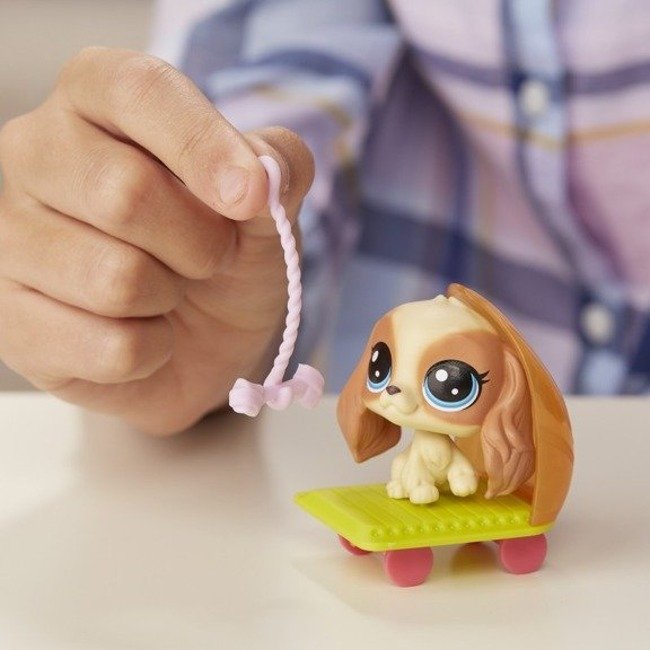 Hasbro Littlest Pet Shop Zwierzakowe Miejsca - Kamper