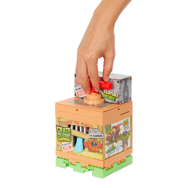 MGA Crate Creatures Surprise Interaktywna Figurka KaBOOM Box - Nanners 