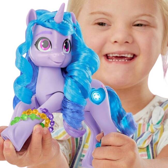 My Little Pony Figurka Izzy Moonbow Dźwięk F3870 - Świeci i Śpiewa!